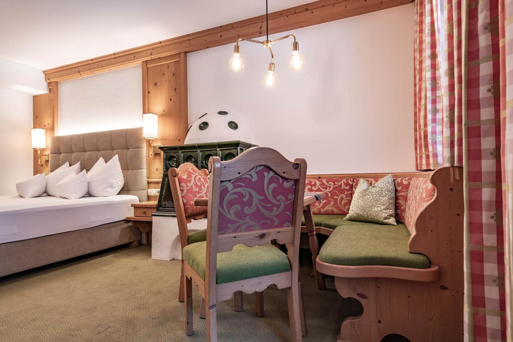 Hotel Berghof Mayrhofen Gmbh Quarto foto
