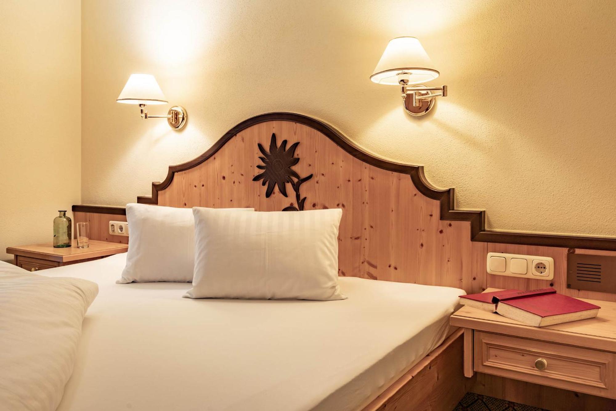Hotel Berghof Mayrhofen Gmbh Quarto foto
